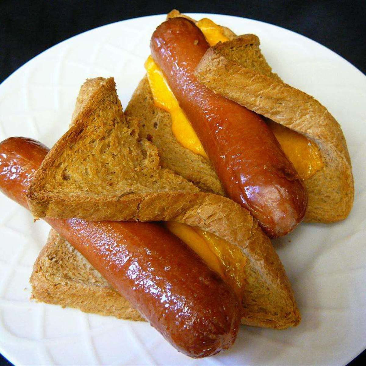 Wiener Wraps: A Cheesy Baked Delight