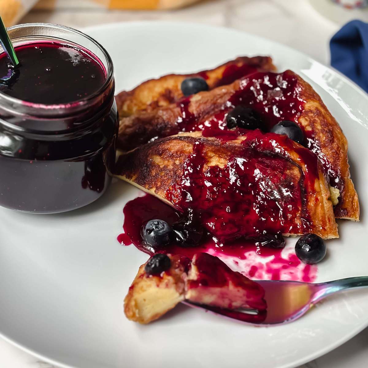 Easy Homemade Blueberry Sauce Recipe