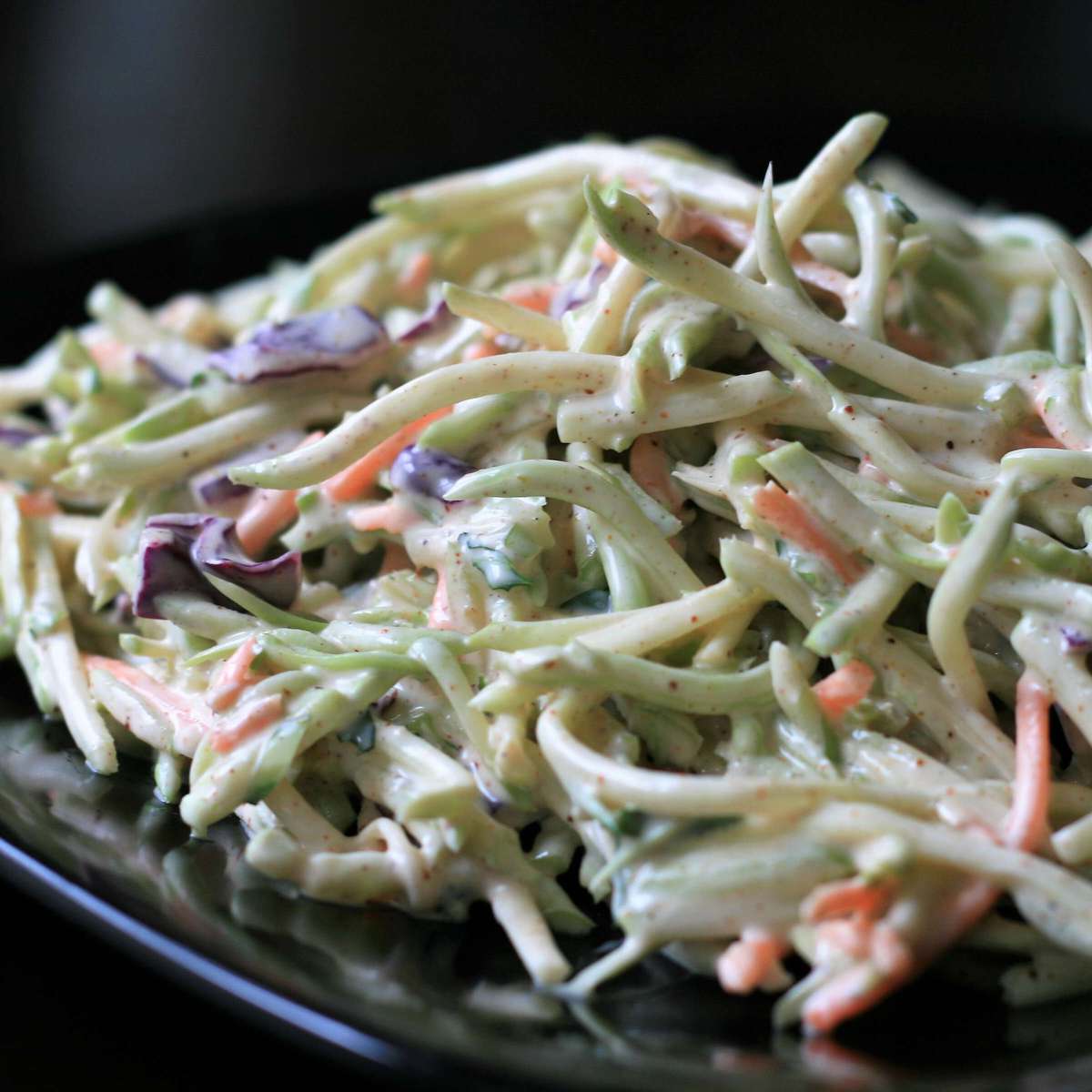 Spicy Broccoli Slaw Recipe: Creamy, Tangy, and Delicious!