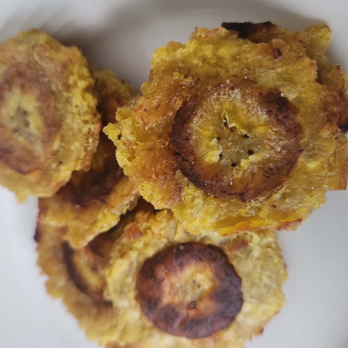 Authentic Puerto Rican Tostones Recipe (Fried Plantains)