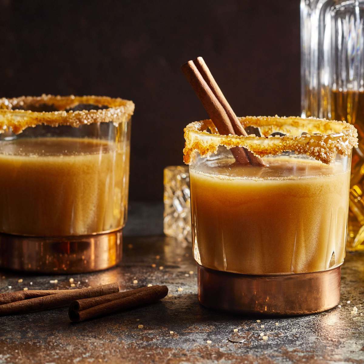 Spiked Caramel Apple Cider Recipe: The Perfect Fall Cocktail