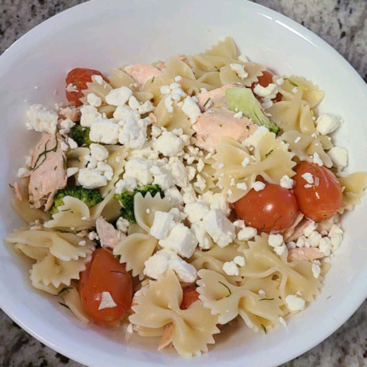 Creamy Seaside Pasta Recipe with Fresh Vegetables