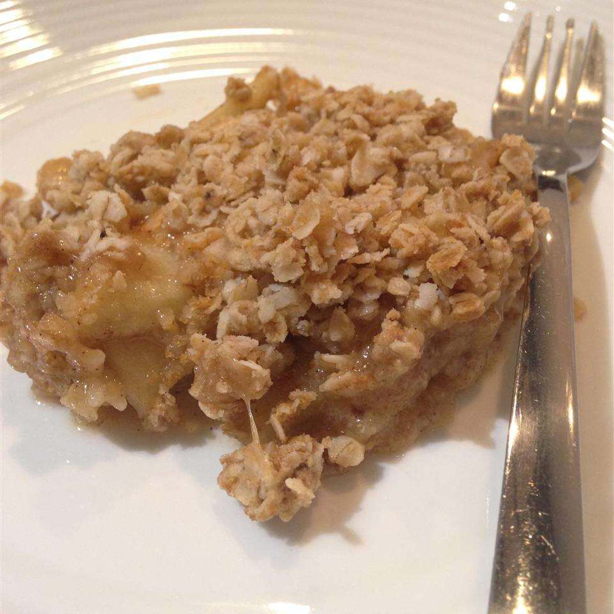 Easy Caramel Apple Crumble Recipe