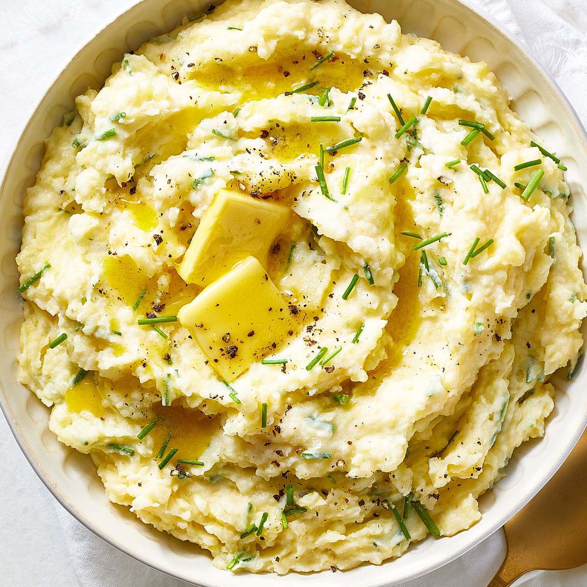 The Ultimate Creamy Mashed Potatoes Recipe