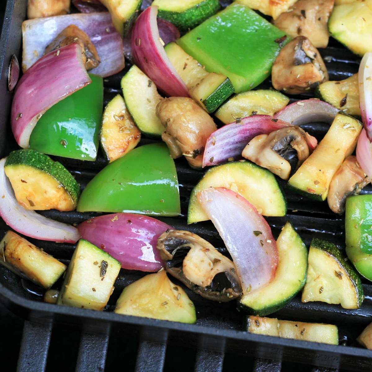 Best Grilled Vegetables Recipe - Easy & Healthy!
