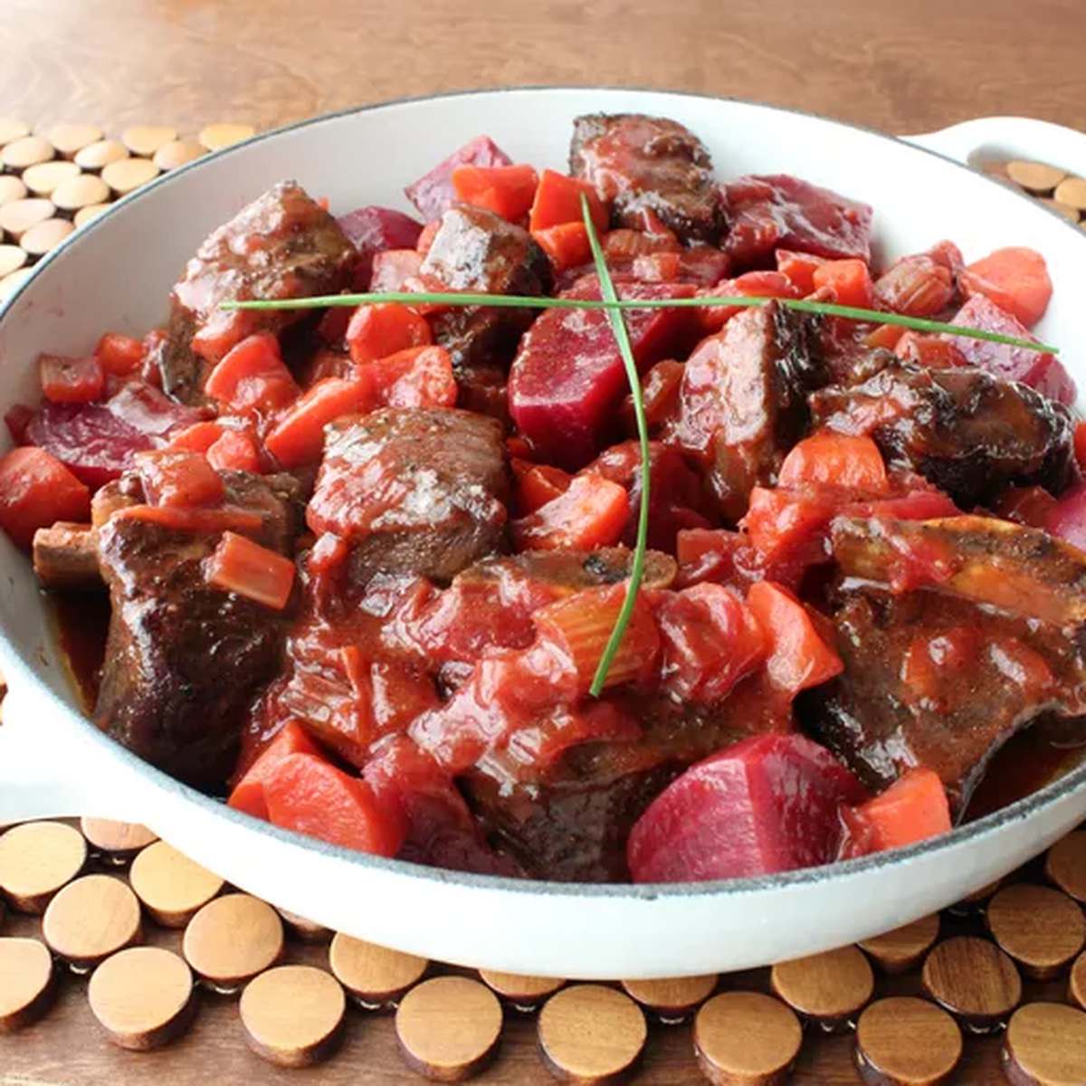 Borscht-Braised Beef Short Ribs: A Flavorful Recipe