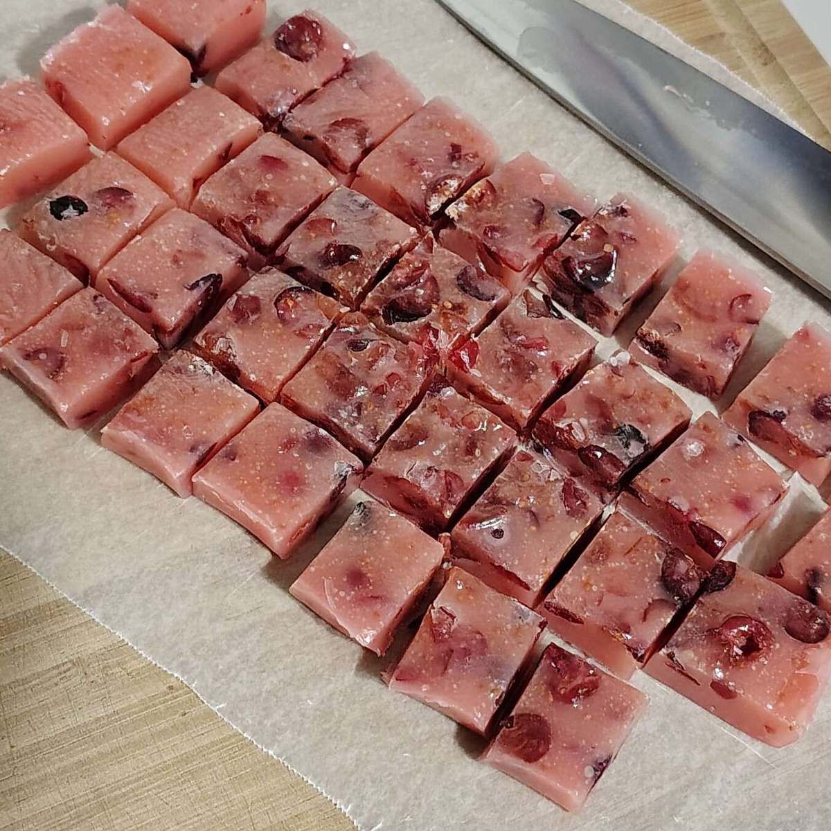 Easy Homemade Caramels Recipe: Cranberry & Pineapple Flavors