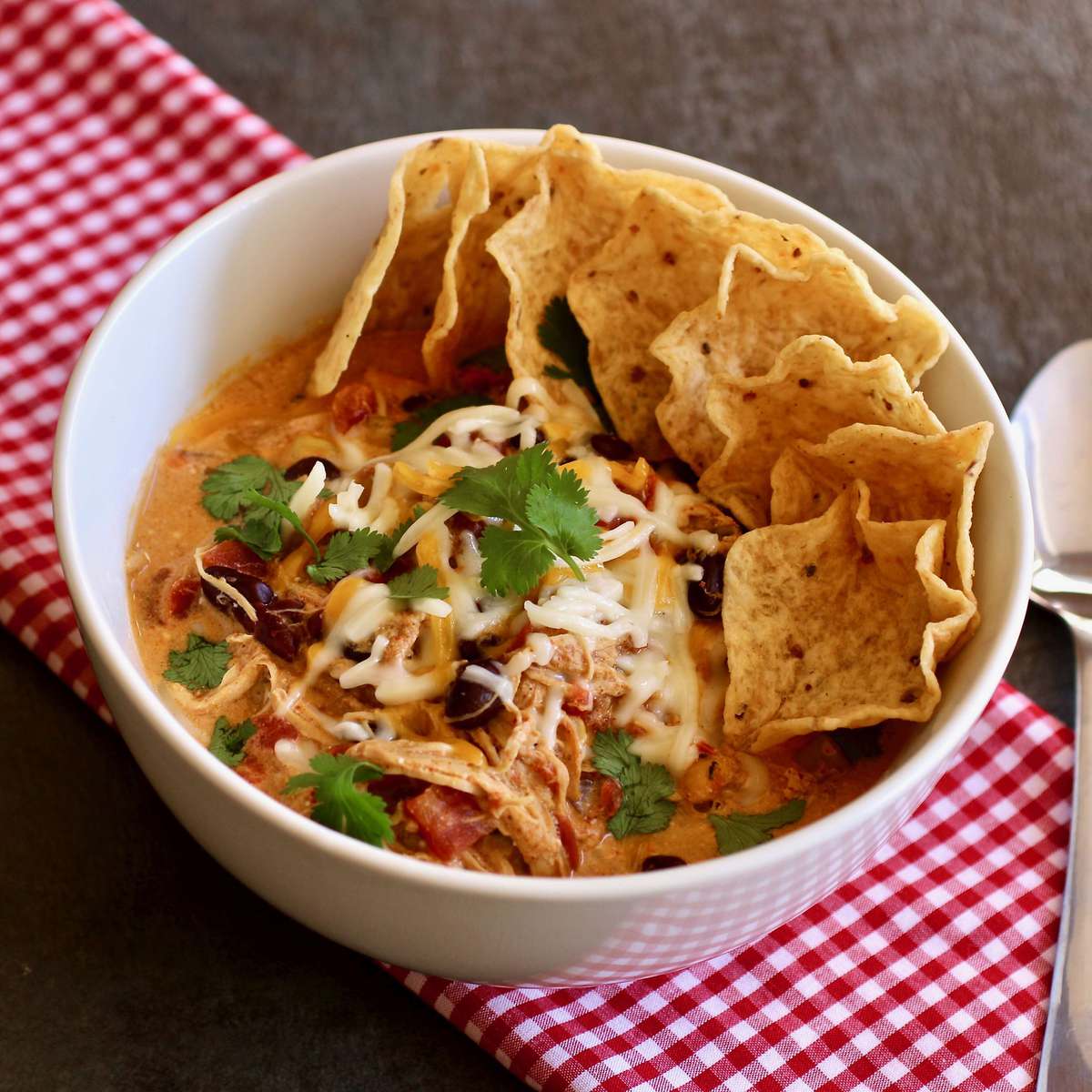 Easy Instant Pot Cream Cheese Chicken Chili Recipe