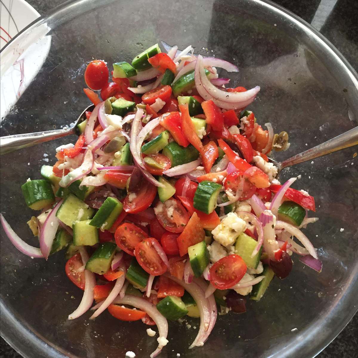 Authentic Greek Salad Recipe: A Taste of the Mediterranean