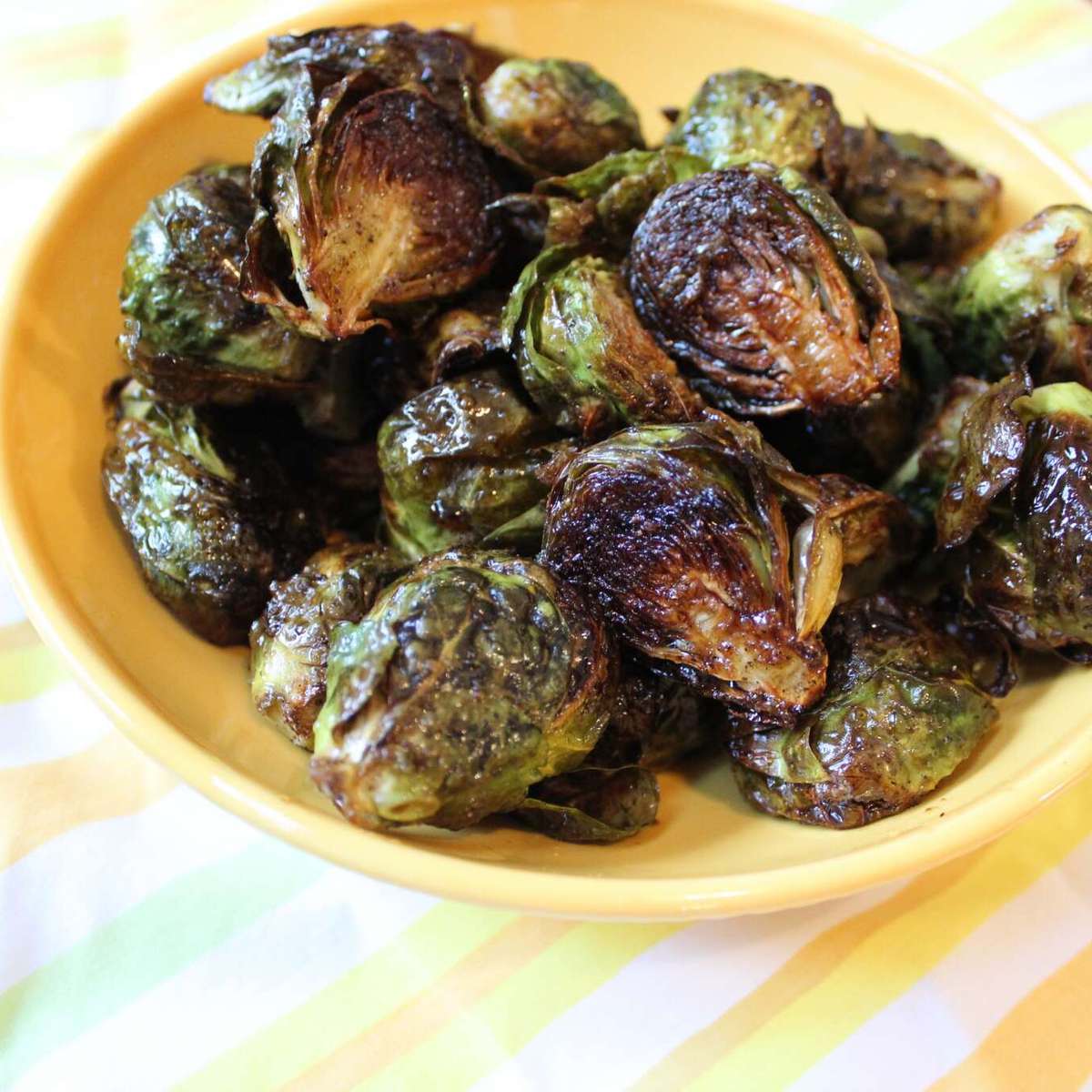 Delicious Roasted Brussels Sprouts with Balsamic Glaze and Honey