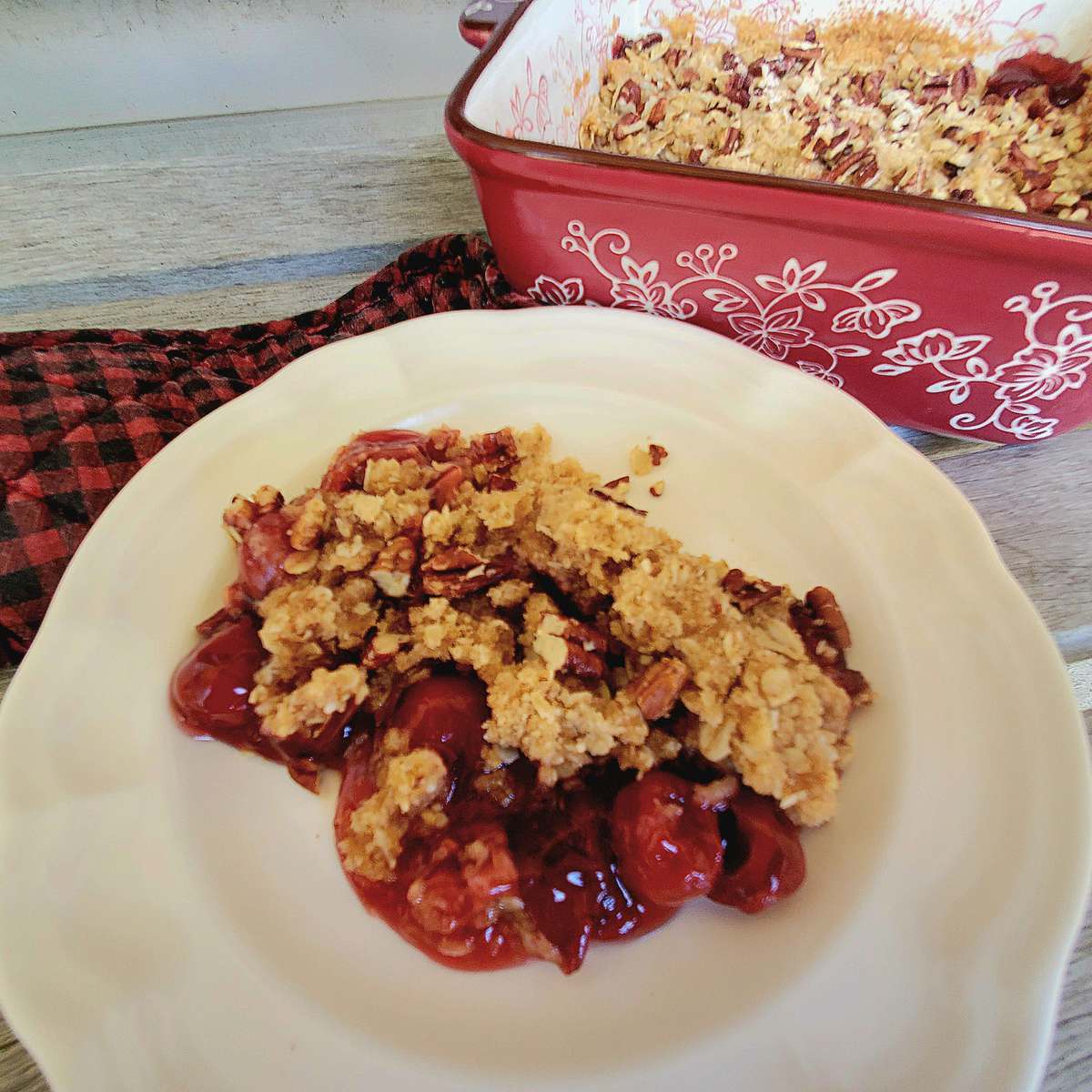 Easy Cherry Crisp Recipe