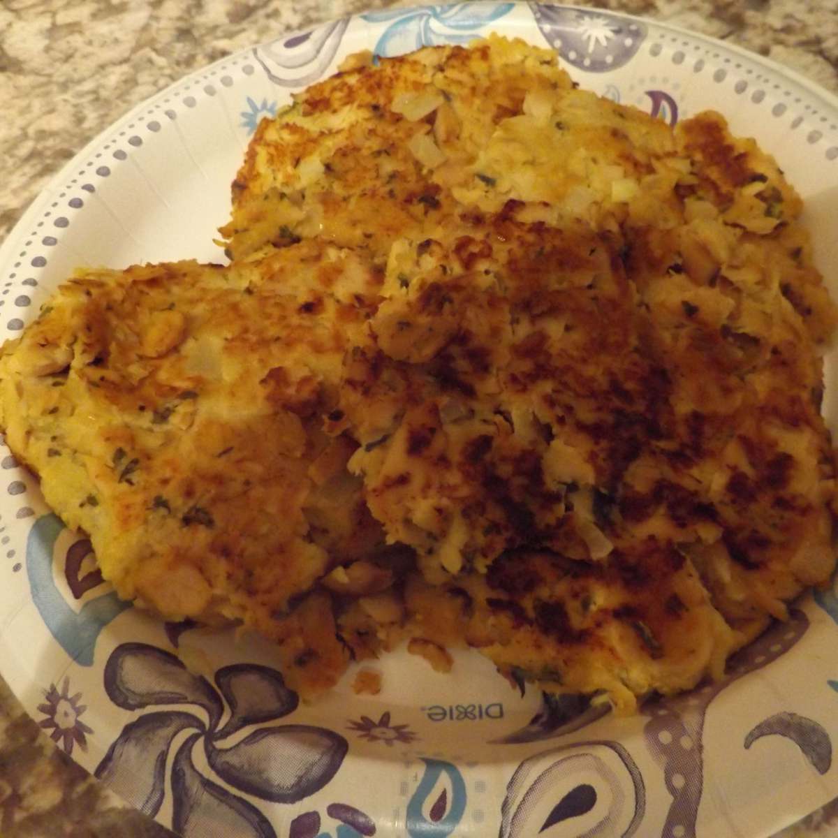 Easy Salmon Patties Recipe with Creamy Dill Sauce