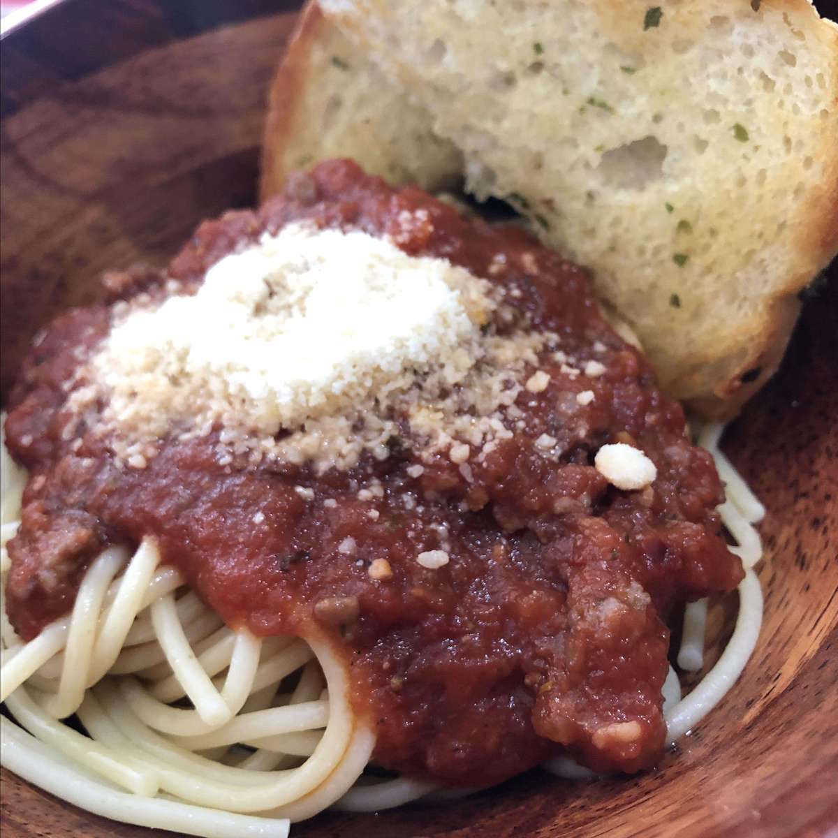 Ultimate Slow Cooker Spaghetti Sauce Recipe for Meat Lovers