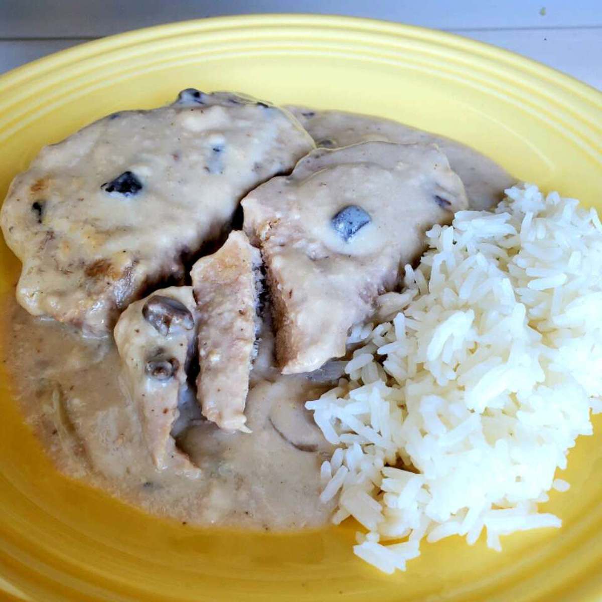 Easy Baked Pork Chops Recipe with Cream of Mushroom Soup