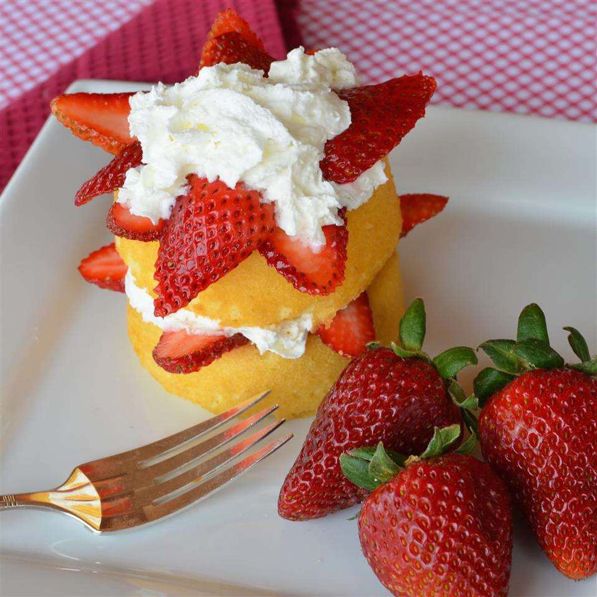 Quick & Easy Strawberry Shortcake Recipe