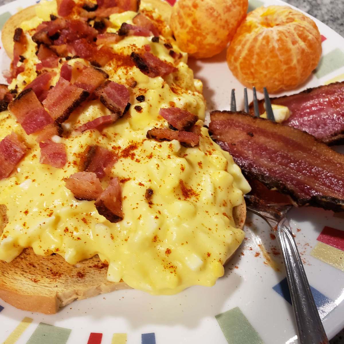 Classic Creamed Eggs on Toast: A Simple & Delicious Recipe