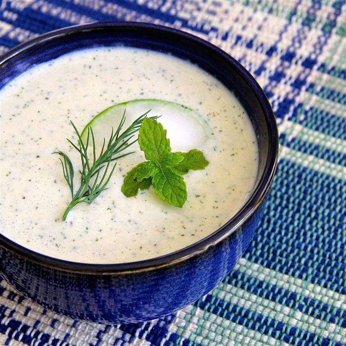 Refreshing Cold Cucumber Soup: An Easy Summer Recipe