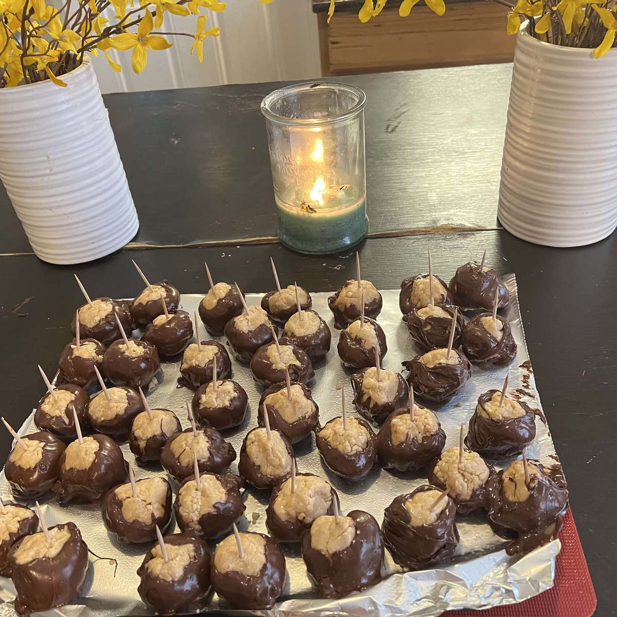 Easy Buckeye Recipe: Chocolate Peanut Butter Balls