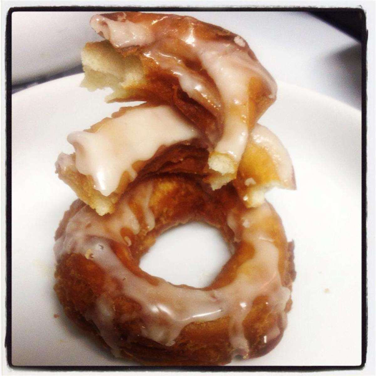 How to Make Delicious Cronuts: Frying and Glazing Guide