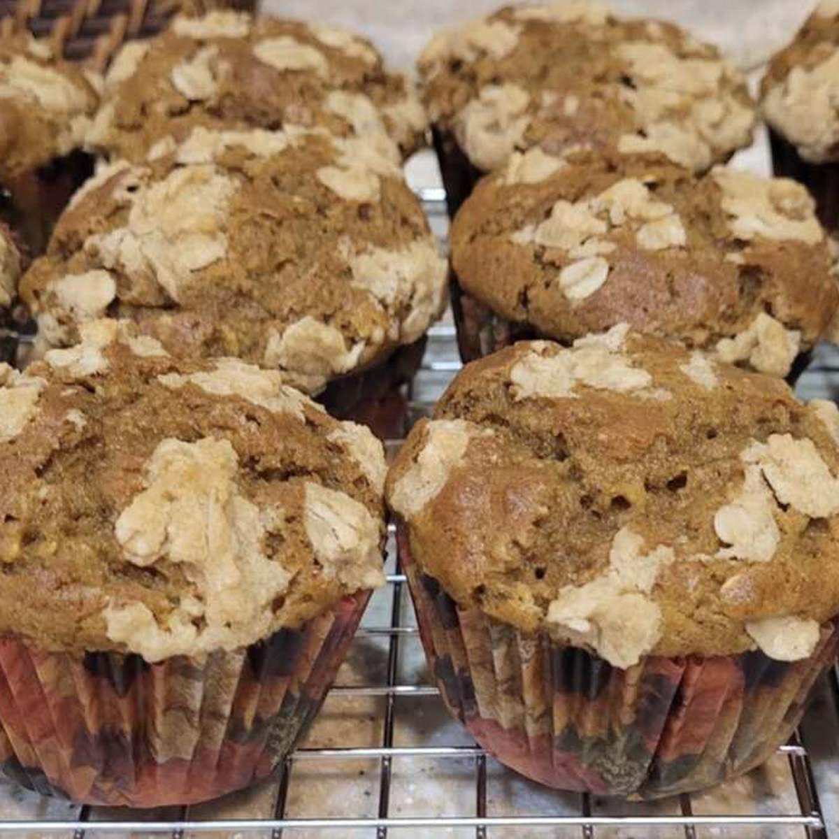 Easy Pumpkin Muffins Recipe with Streusel Topping