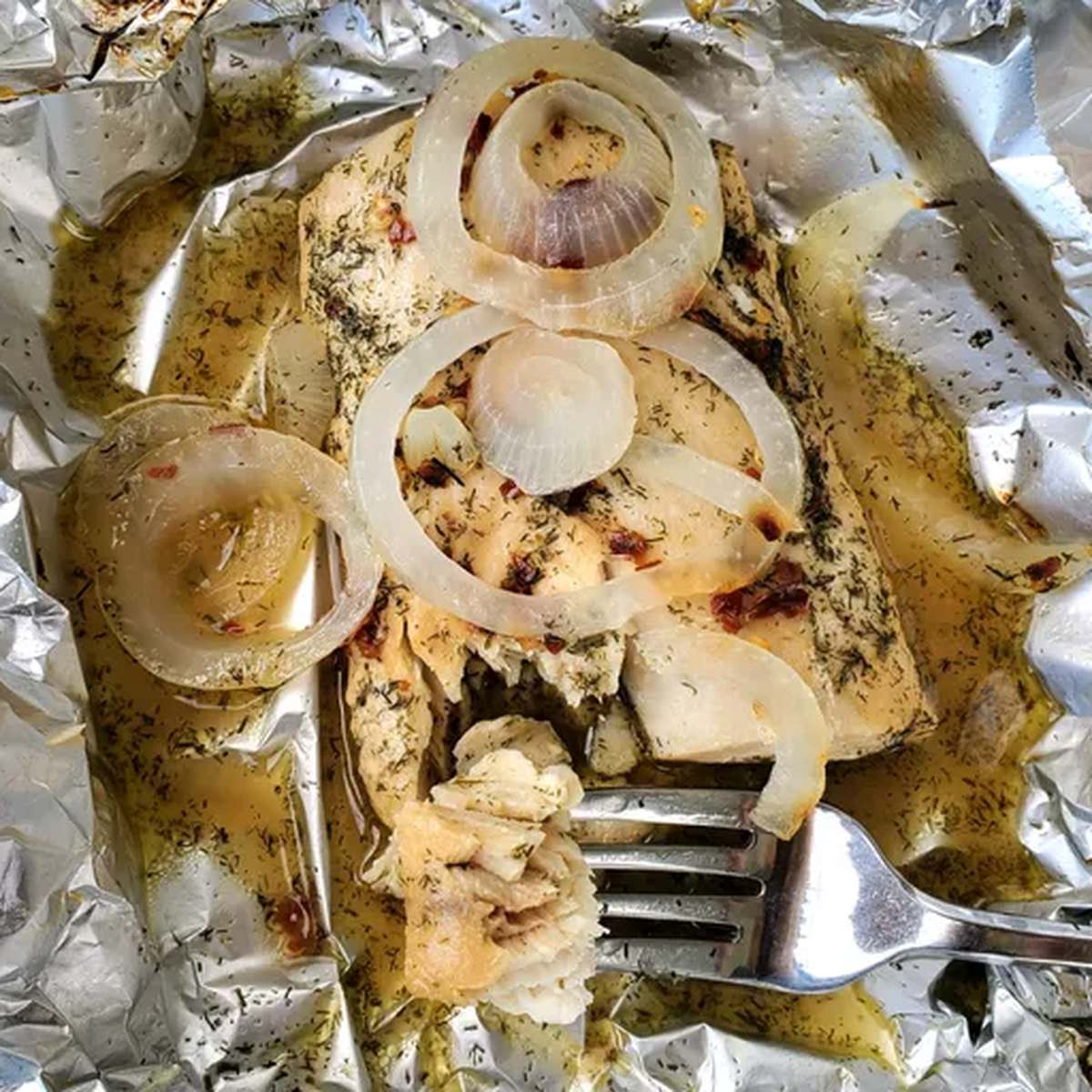 Spicy Grilled Fish with Lime and Dill: An Easy Summer Recipe