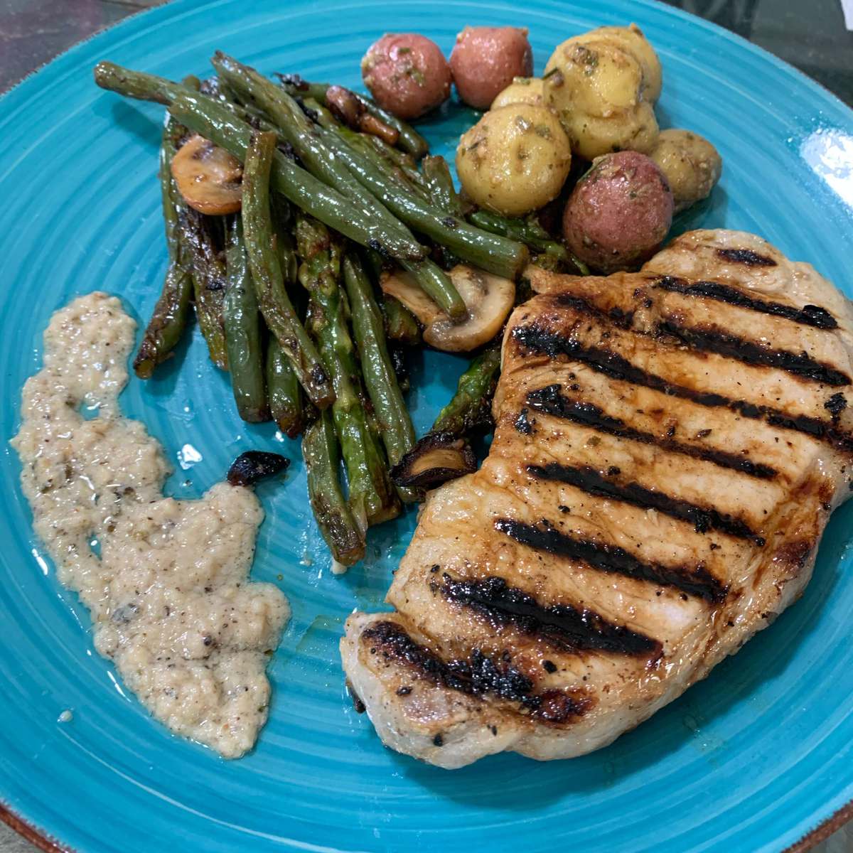 Juicy Grilled Lemon Herb Pork Chops Recipe