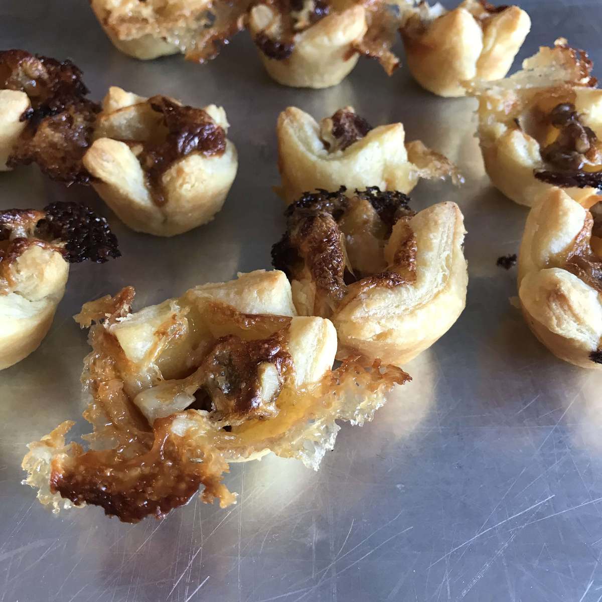 Easy Honey-Walnut Brie Bites Recipe