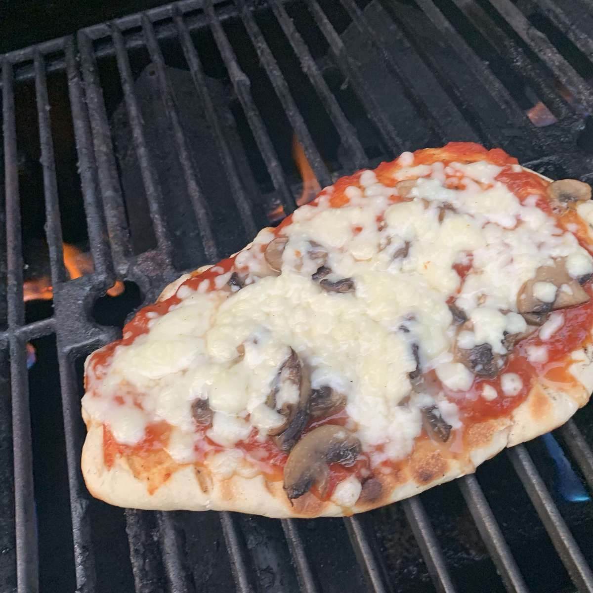 Grilled Pizza Recipe: Pizza on the Grill