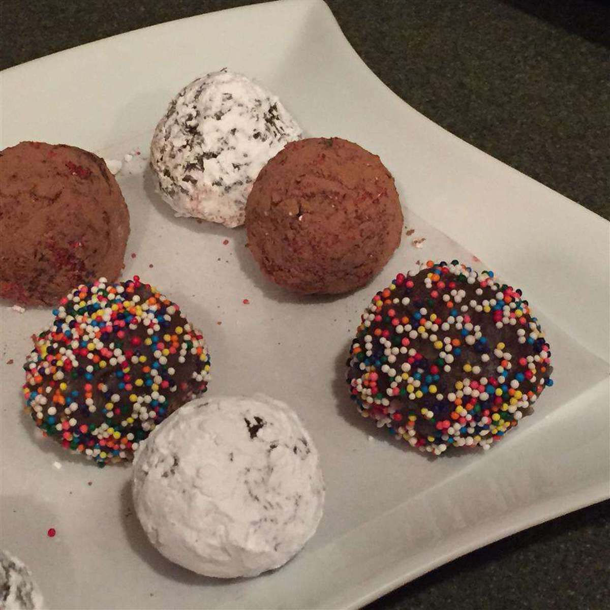 Easy Homemade Chocolate Truffles Recipe