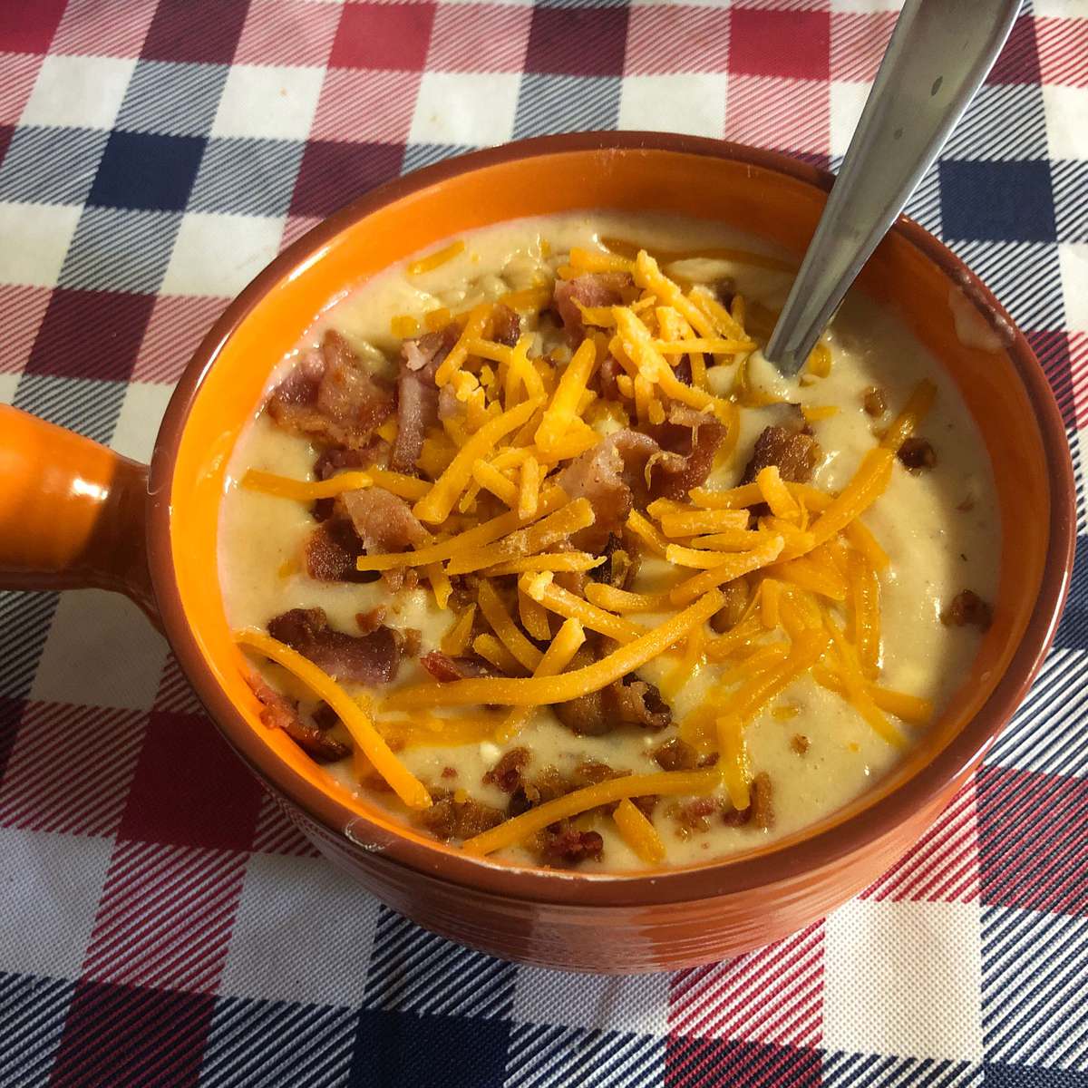 Easy Slow Cooker Creamy Potato Soup Recipe