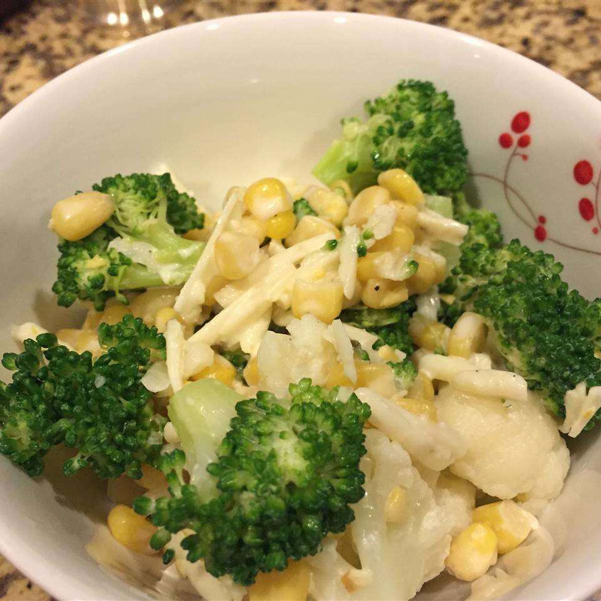 Broccoli Cauliflower Salad Recipe: Easy & Delicious!