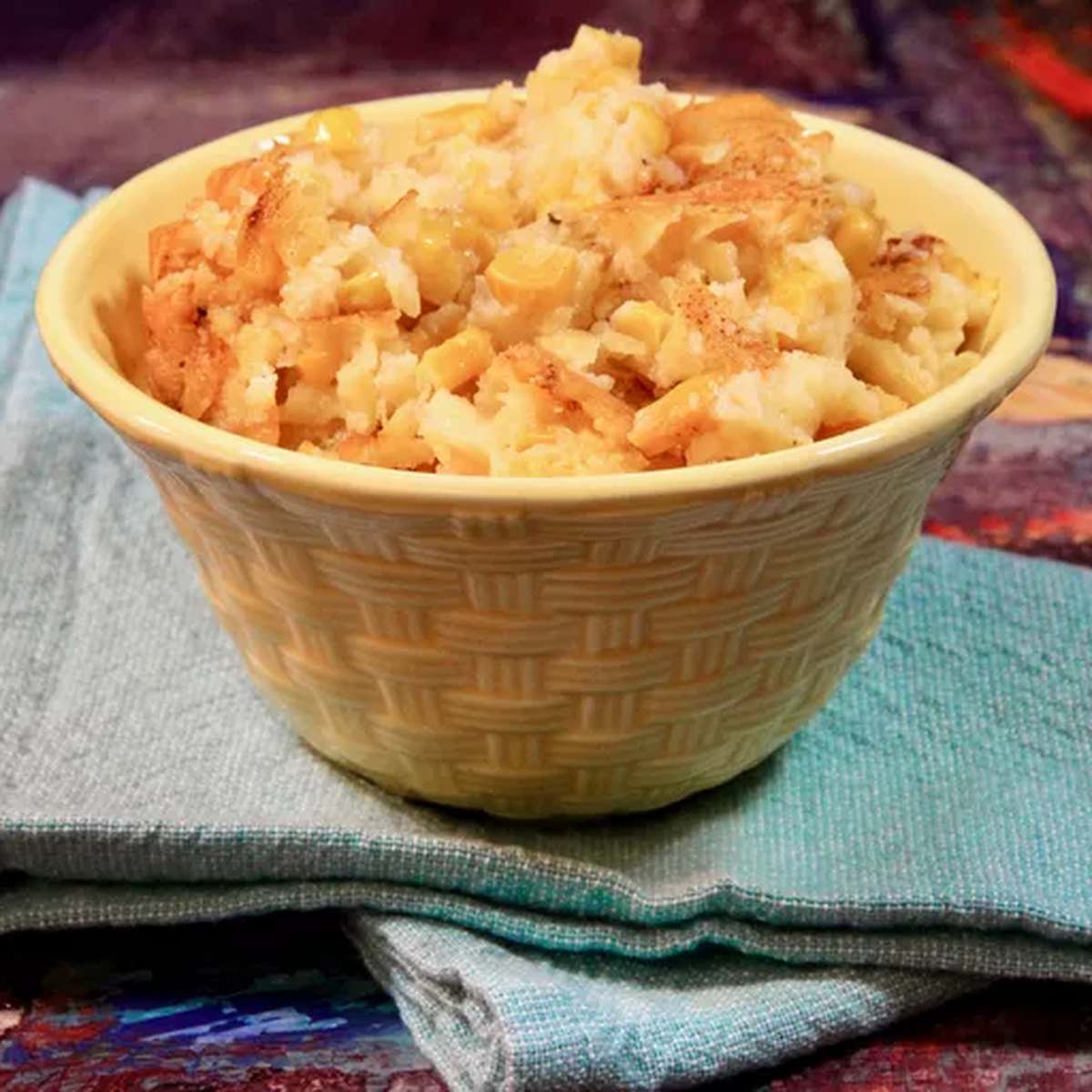 Easy Cheesy Corn Casserole Recipe