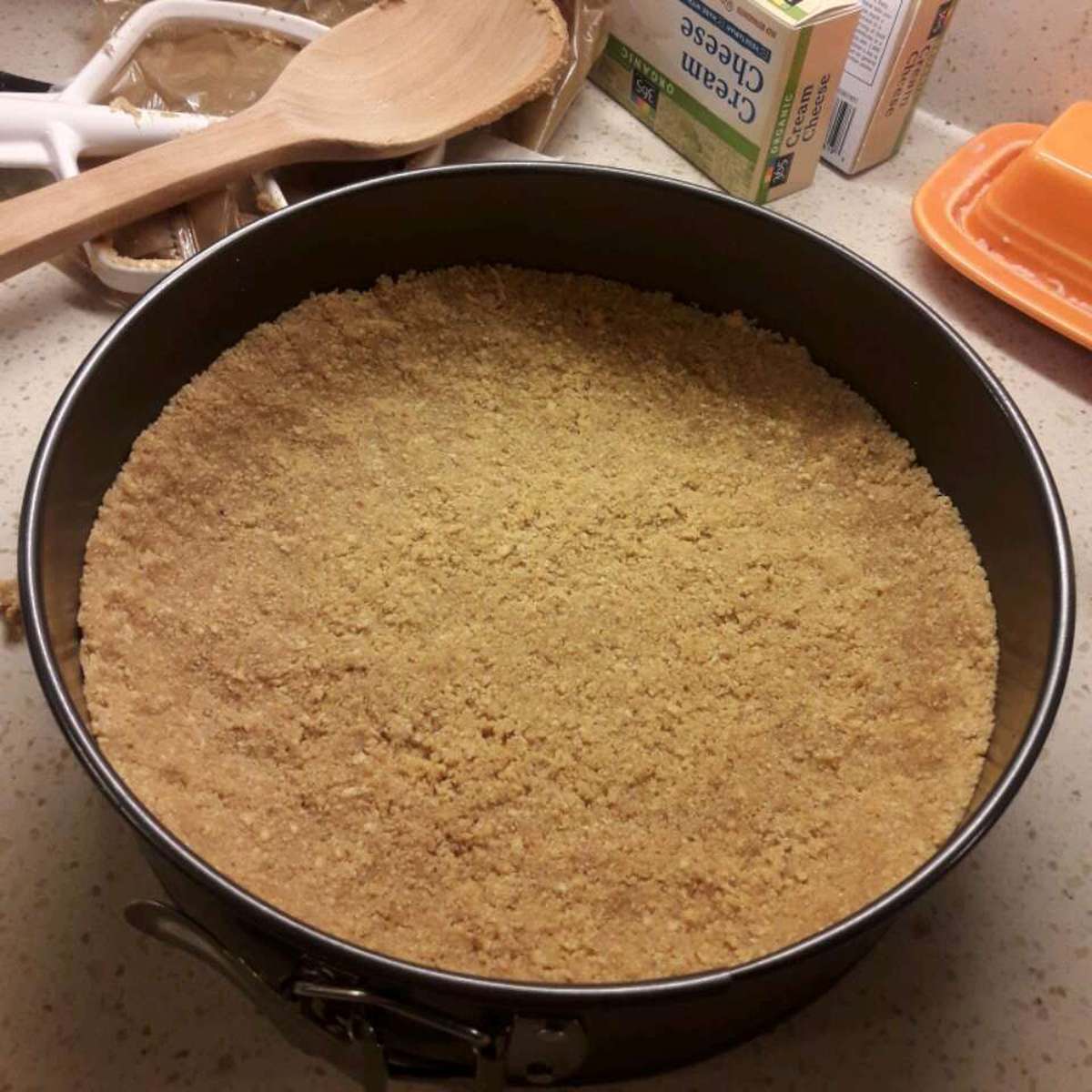 Easy No-Bake Graham Cracker Crust Recipe