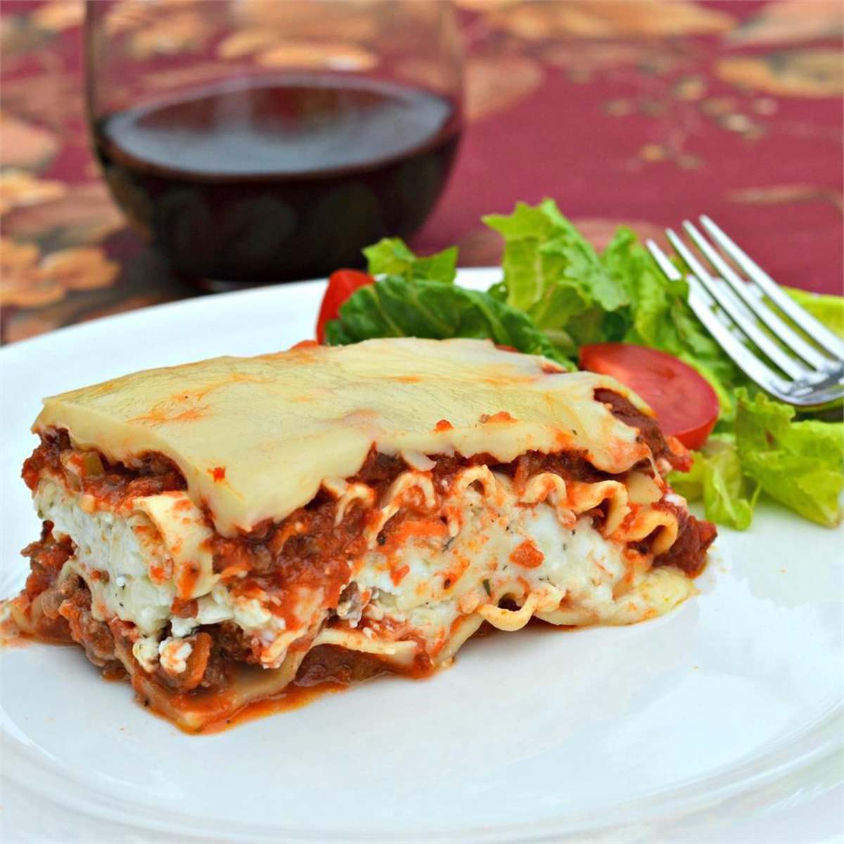 Easy & Delicious Classic Meat Lasagna Recipe