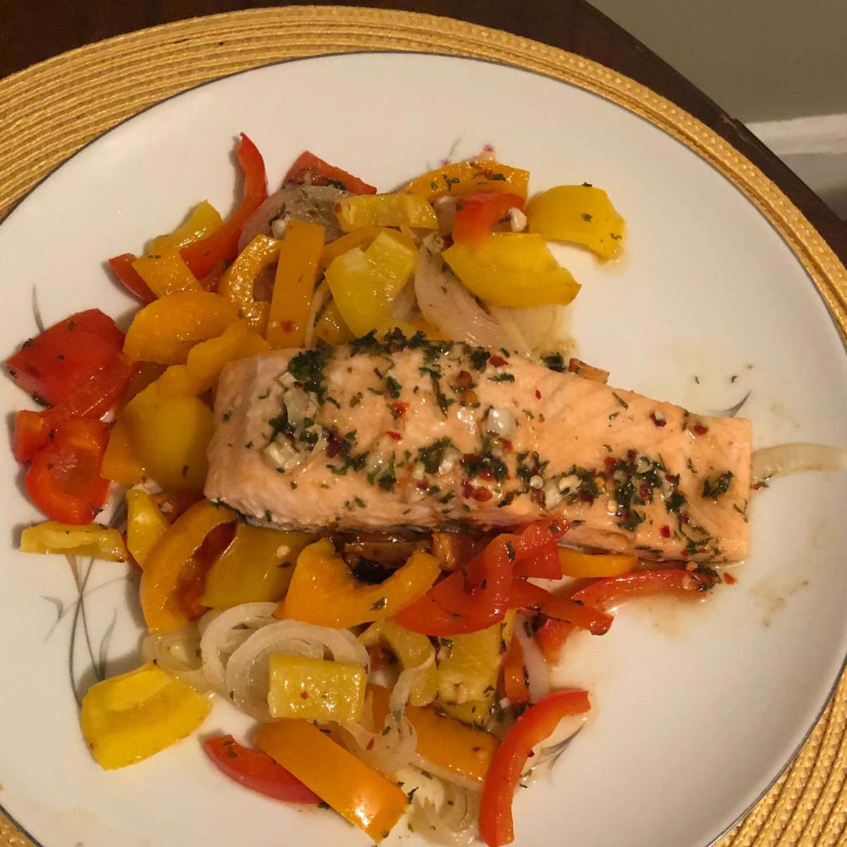 Easy Sheet Pan Salmon and Bell Pepper Recipe