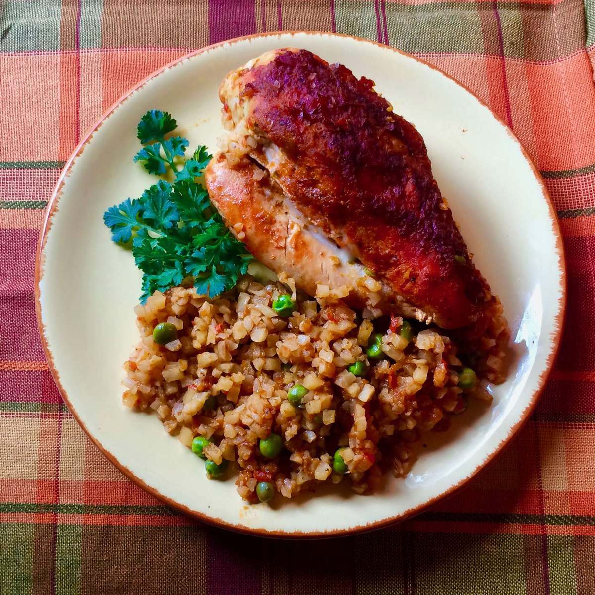 Easy Sofrito Chicken and Cauliflower Rice Recipe