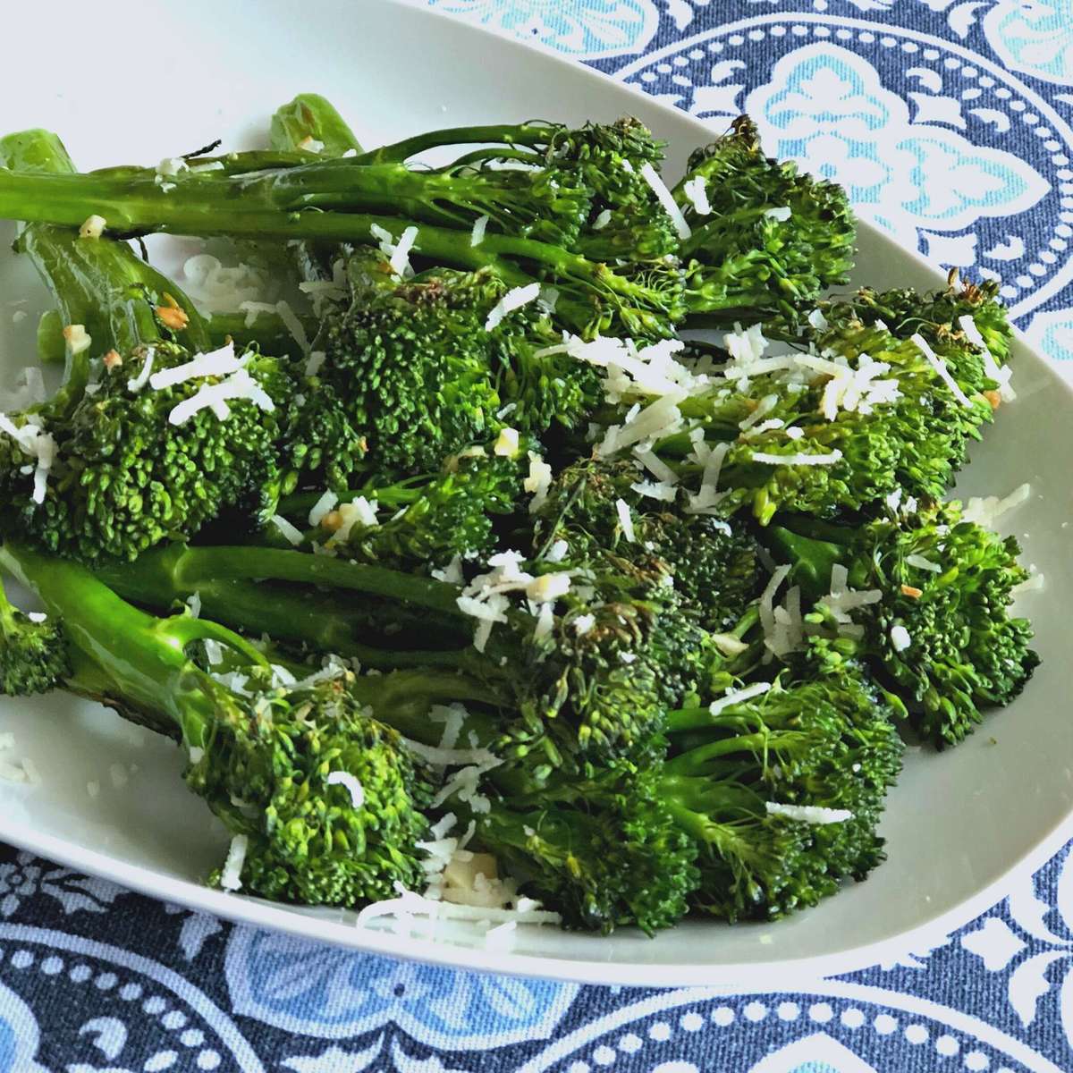 Oven-Roasted Broccolini: A Quick & Easy Recipe
