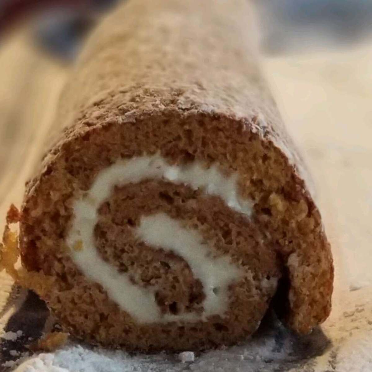 Easy Pumpkin Roll Recipe