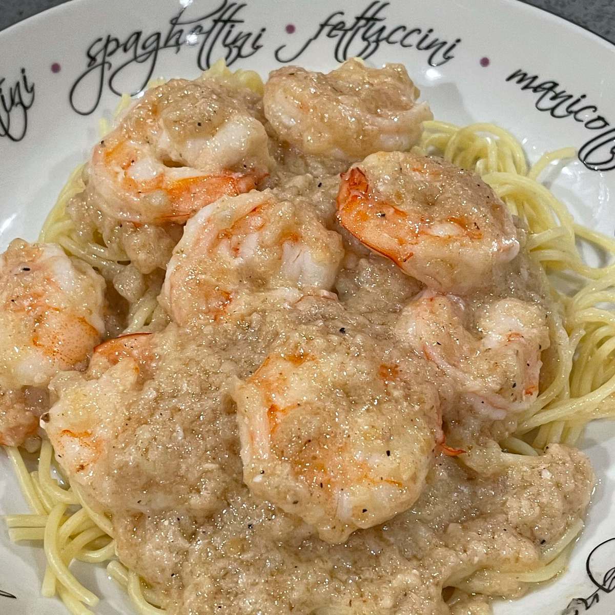 Quick & Easy Garlic Shrimp Scampi Recipe