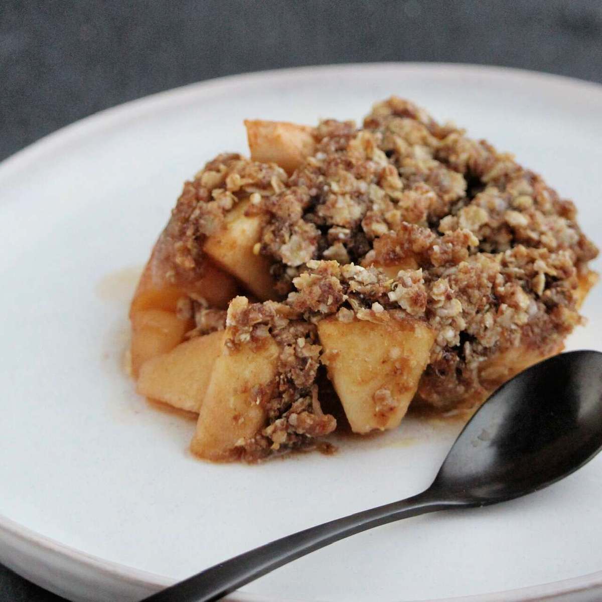 Easy Air Fryer Apple Crisp Recipe