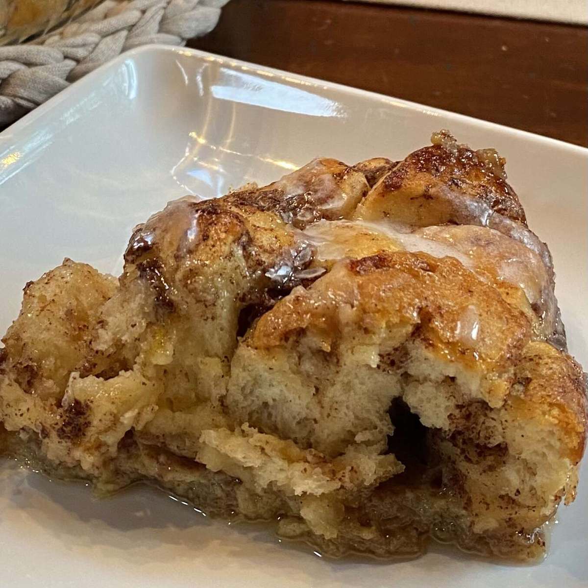 Easy Cinnamon Roll Casserole: Quick Breakfast Recipe