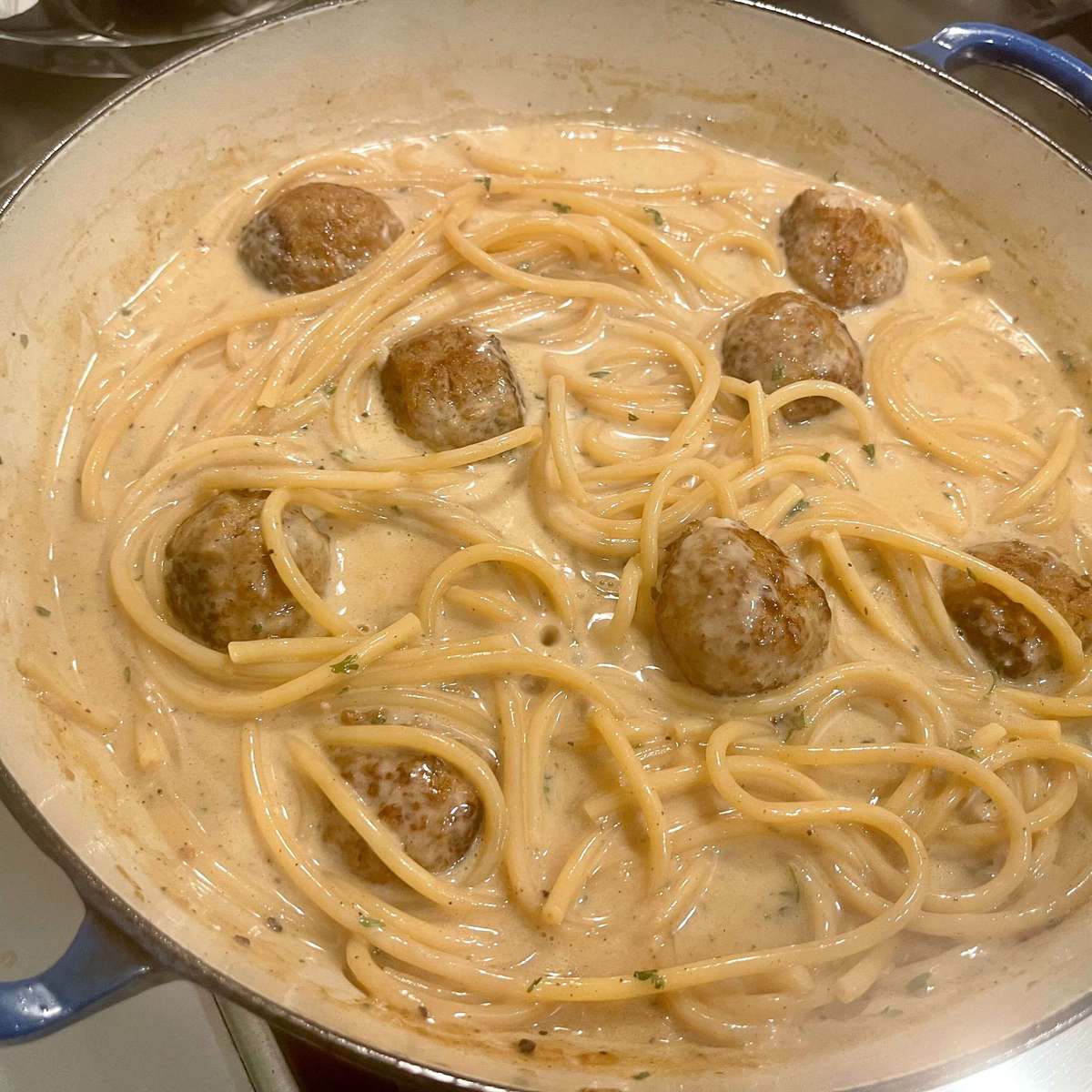 Easy Creamy Garlic Pasta Recipe