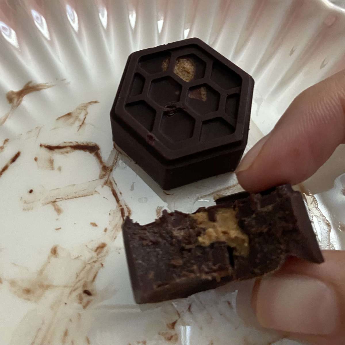 Easy Homemade Dark Chocolate Recipe: Melt-In-Your-Mouth Goodness
