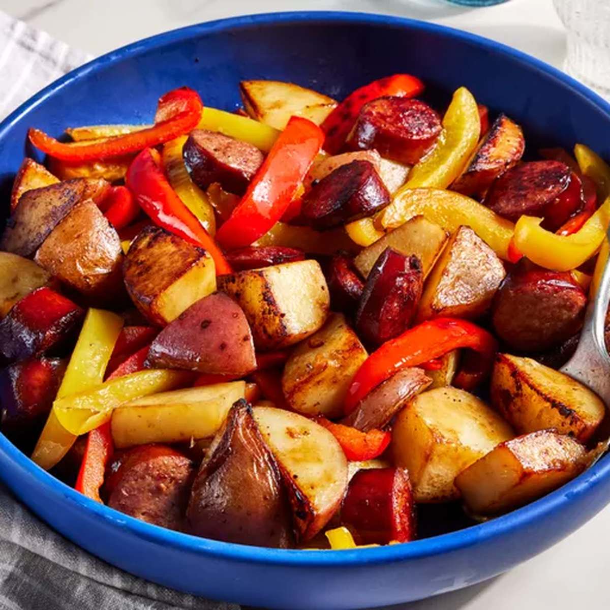 Easy Kielbasa with Peppers and Potatoes Recipe