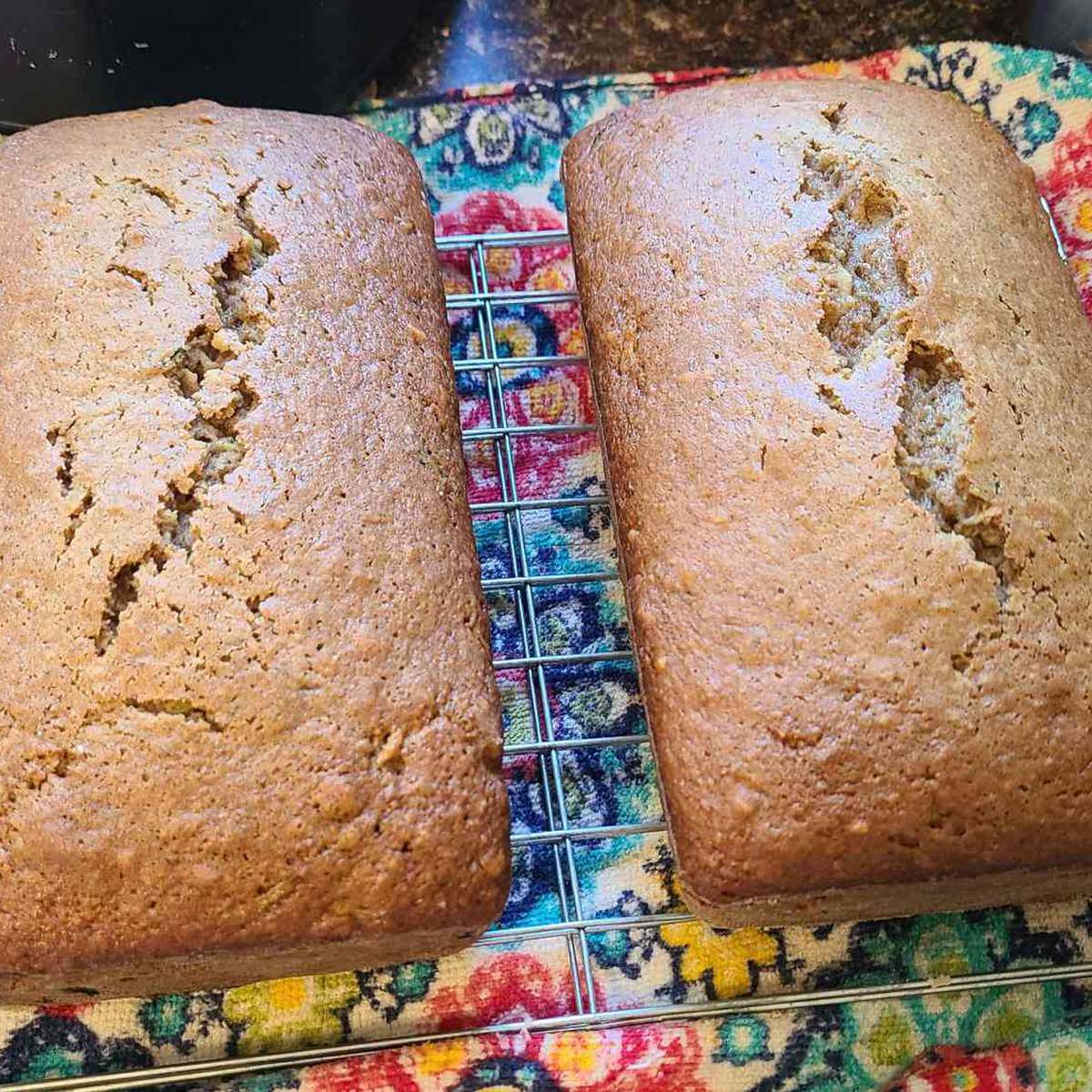 Delicious Applesauce Zucchini Bread Recipe