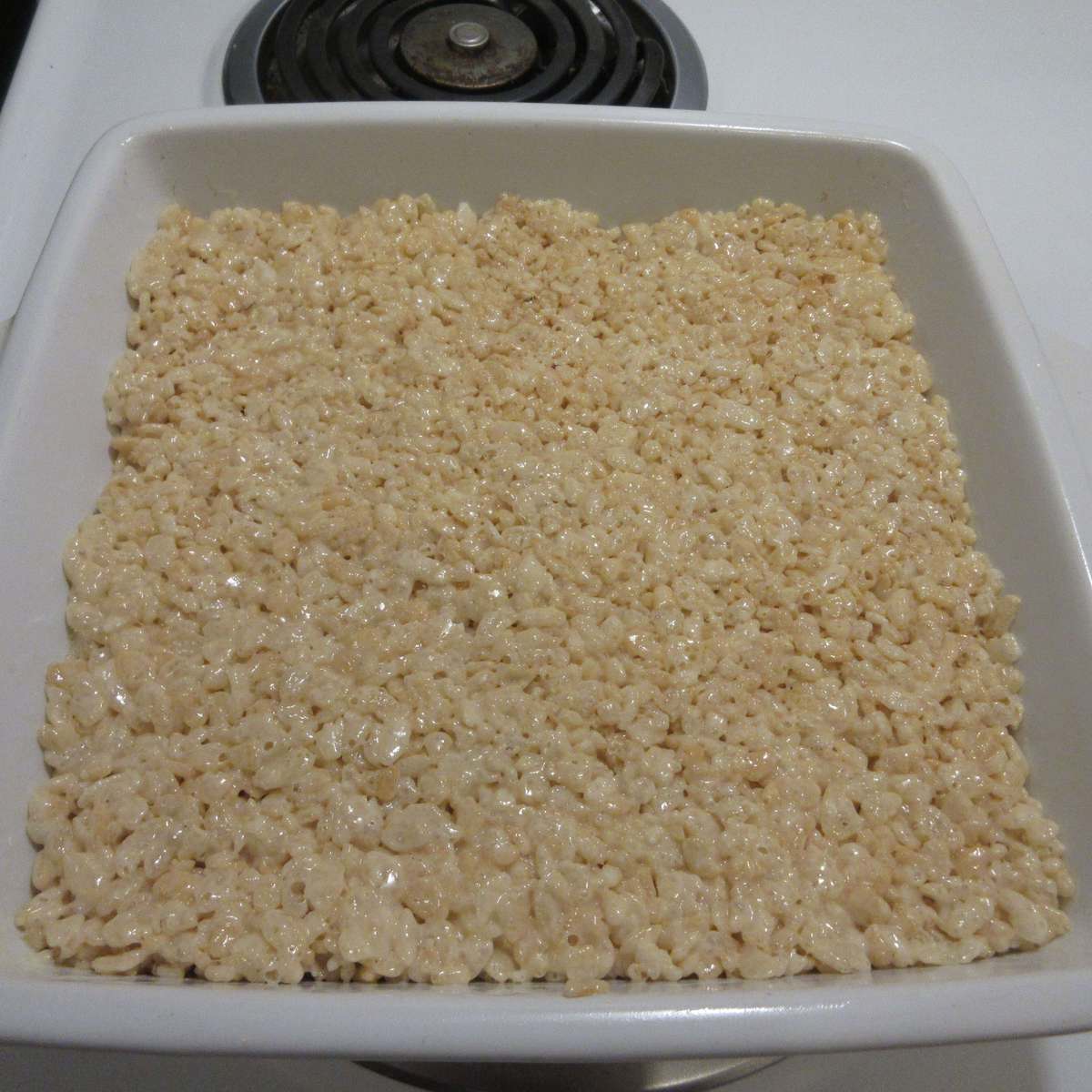 Easy Marshmallow Rice Krispie Treats Recipe