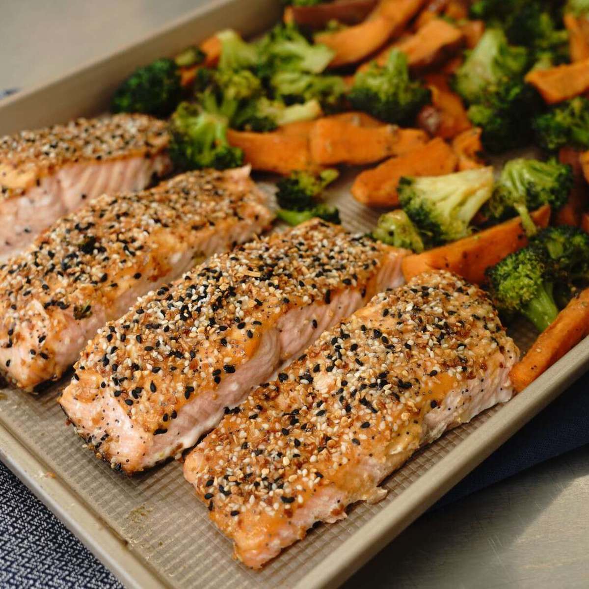 Easy Salmon Sheet Pan Dinner Recipe