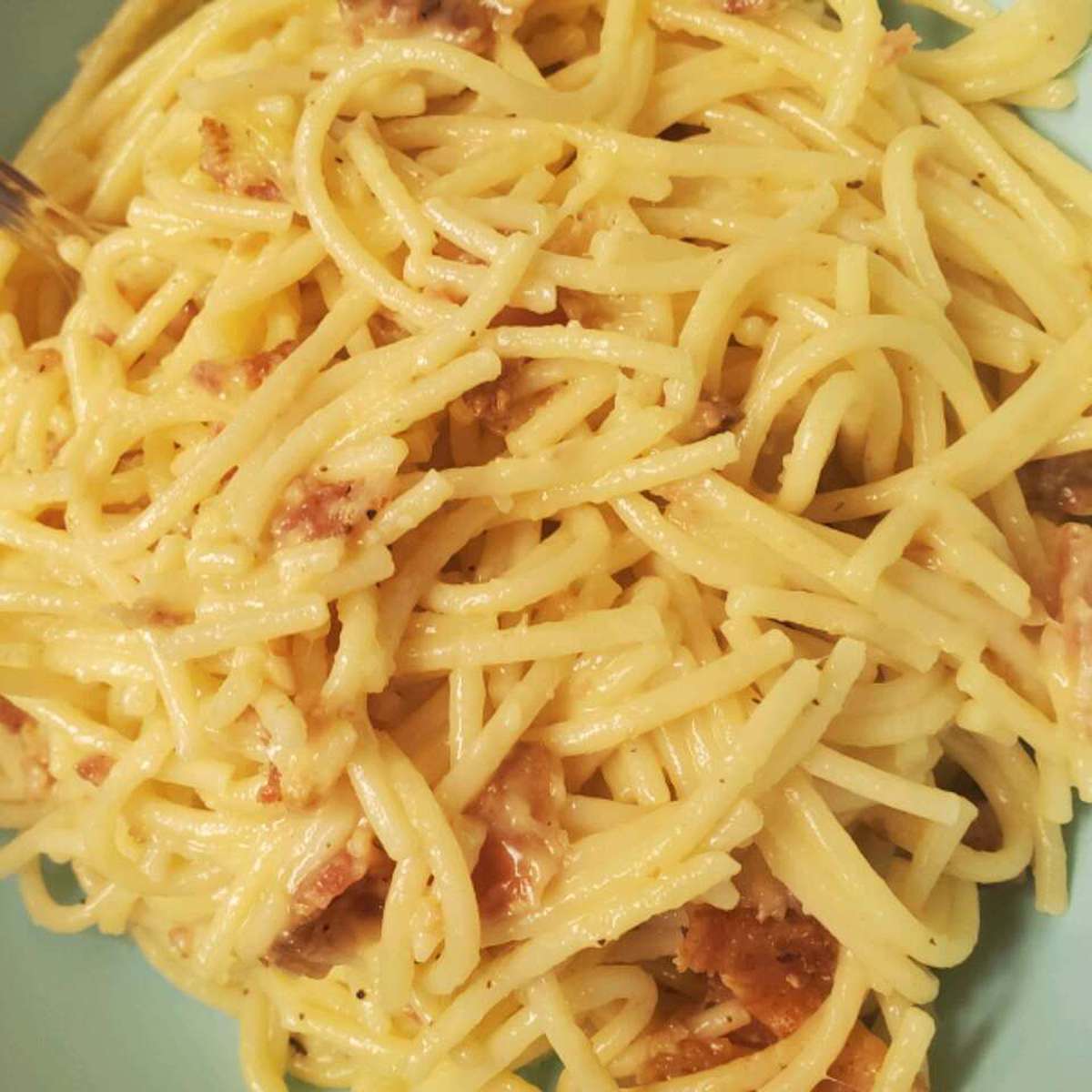 Authentic Spaghetti Alla Carbonara Recipe