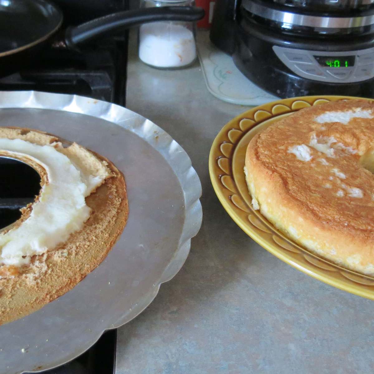 Easy 2-Ingredient Pineapple Angel Food Cake Recipe