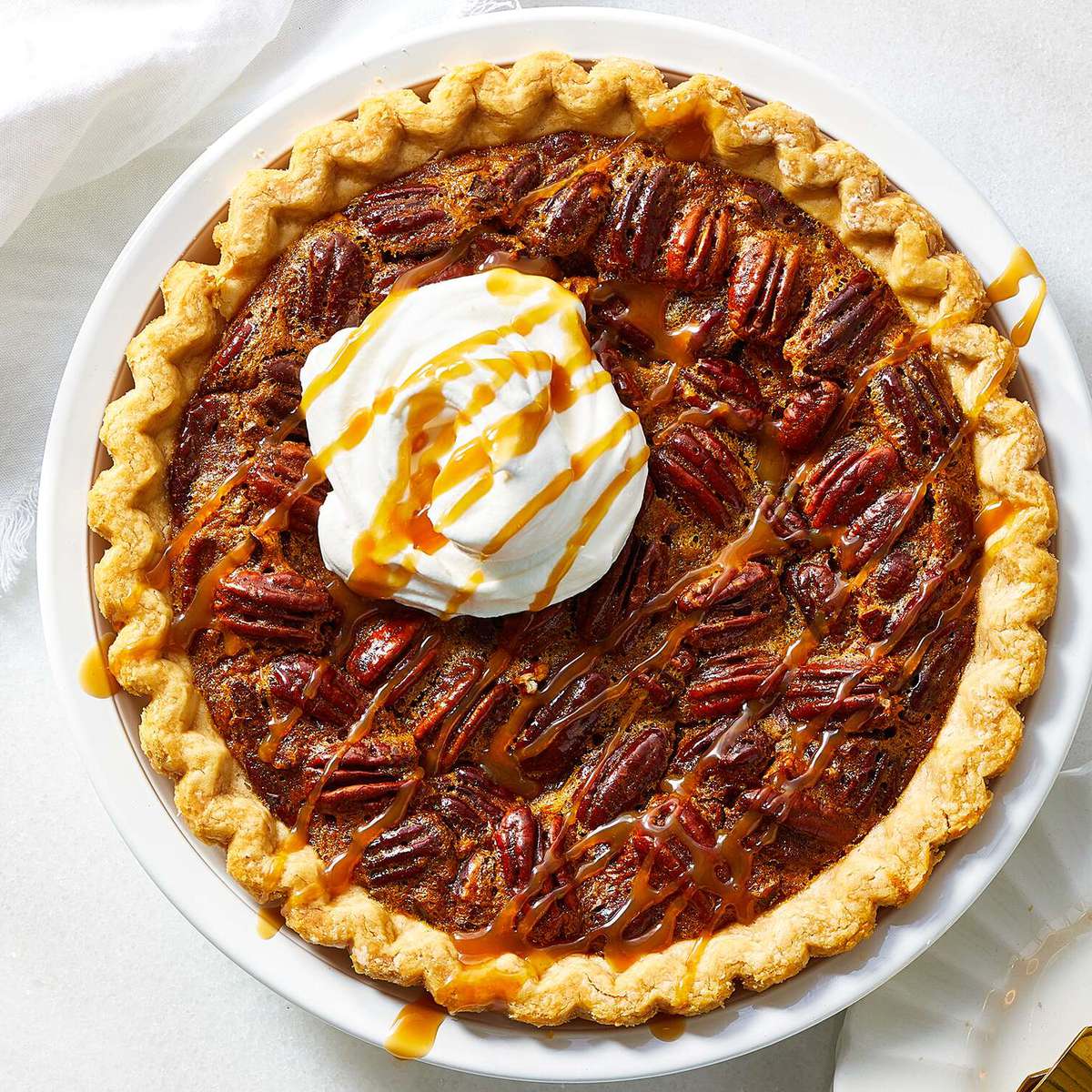 Irresistible Caramel Pecan Pie Recipe